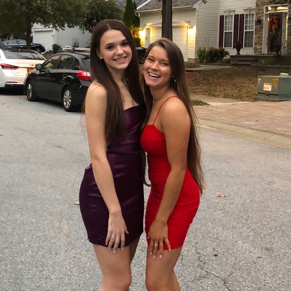 Meet your Posher, Mercedes - Picture 1 of 1